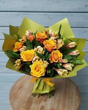 Букет цветов из:  Альстромерии и Розы #REPLACE_PRED# Лучинское