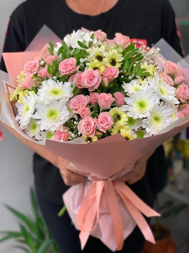 Букет цветов из: Розы и Хризантемы в Лучинское