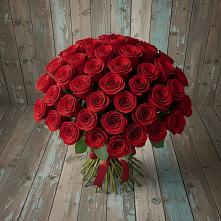 Букет 55 Красных роз Фридом #REPLACE_PRED# Лучинское