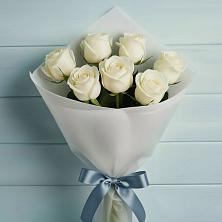 Букет 7 Белых роз Эдлесс Лав в Лучинское