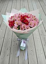 Букет цветов из:  Альстромерии в Лучинское