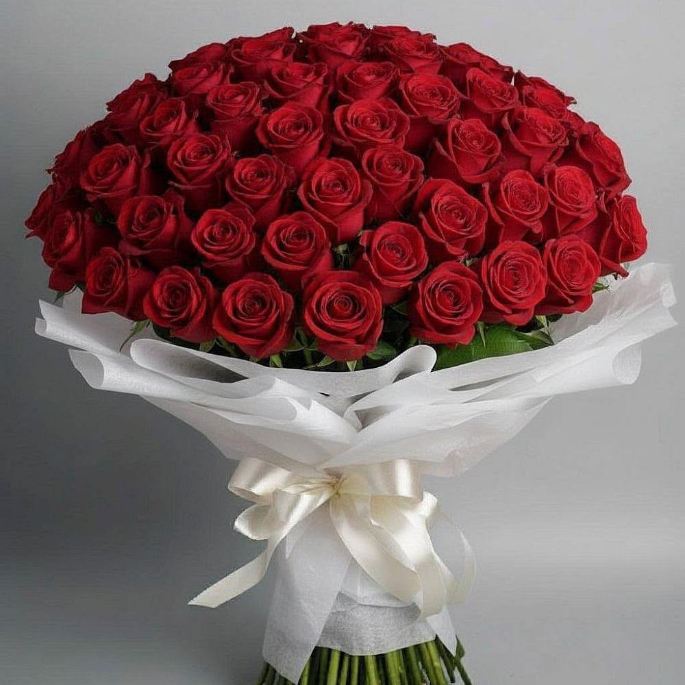 Букет 101 Красная роза Блэк Мэджик в Лучинское