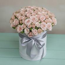 Цветочная композиция из Розы в шляпной коробке в Лучинское