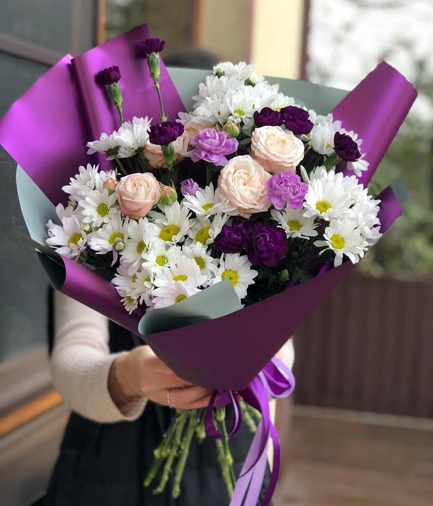 Букет цветов из: Хризантемы, Гвоздики и Розы в Лучинское