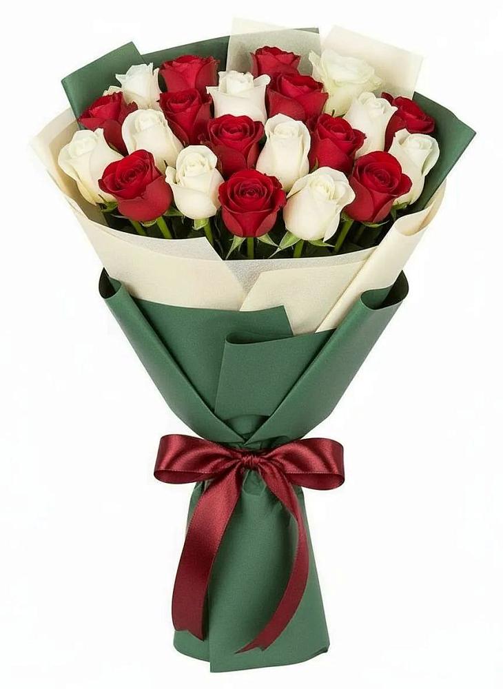 Букет Микс из красных и белых роз в Лучинское