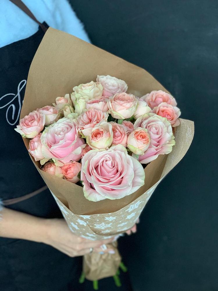 Букет цветов из: Хризантемы и Розы в Лучинское