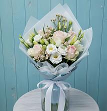 Букет цветов из:  Розы и Лизиантусы в Лучинское