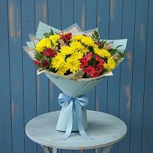 Букет цветов из:  Альстромерии и Хризантемы в Лучинское