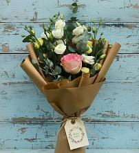 Букет цветов из:  Розы и Лизиантусы #REPLACE_PRED# Лучинское
